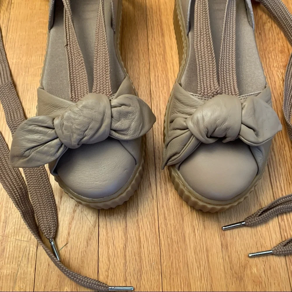 Puma x Fenty By Rihanna Tan Leather Bow Creeper Platform Shoes Women’s Size 9.5 - Picture 3 of 6